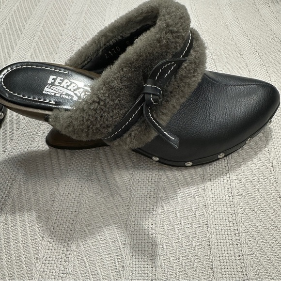 Salvatore Ferragamo dark brown leather studded mule clogs, size 8, wedge - Picture 2 of 15